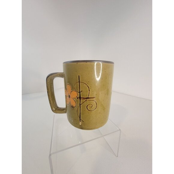 Vintage Fred Roberts Co. Japan 1970's Avocado Green Floral Stoneware Coffee Mug - Picture 3 of 7